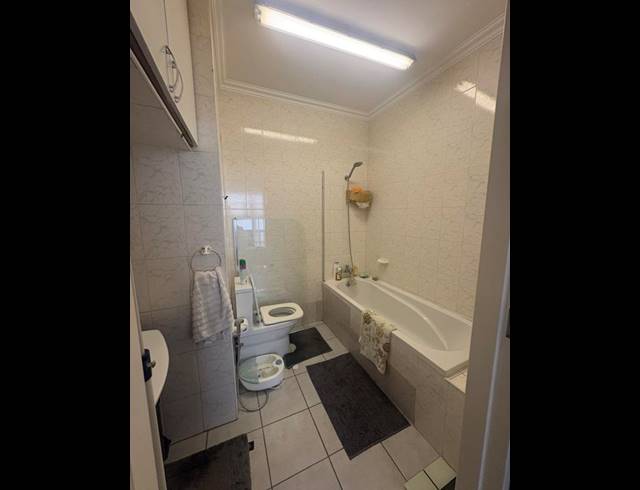 2 BEDROOM APARTMENT FOR SALE IN DOWERGLEN